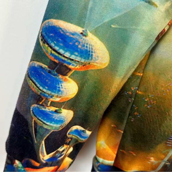 Futurama City All Over Print Hoodie Made in USA Size L 🔥 - Picture 7 of 10